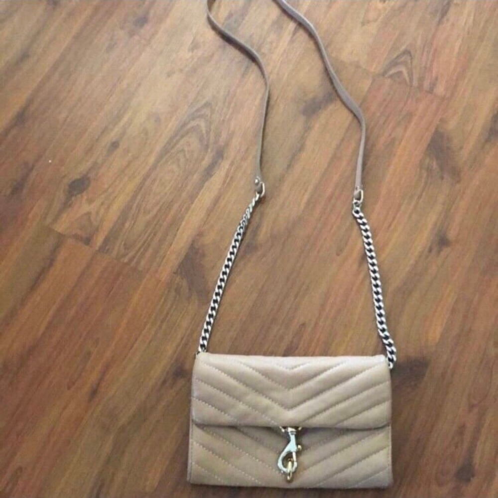 Rebecca Minkoff Crossbody Shoulder Bag with Chain Strap - Picture 2 of 8